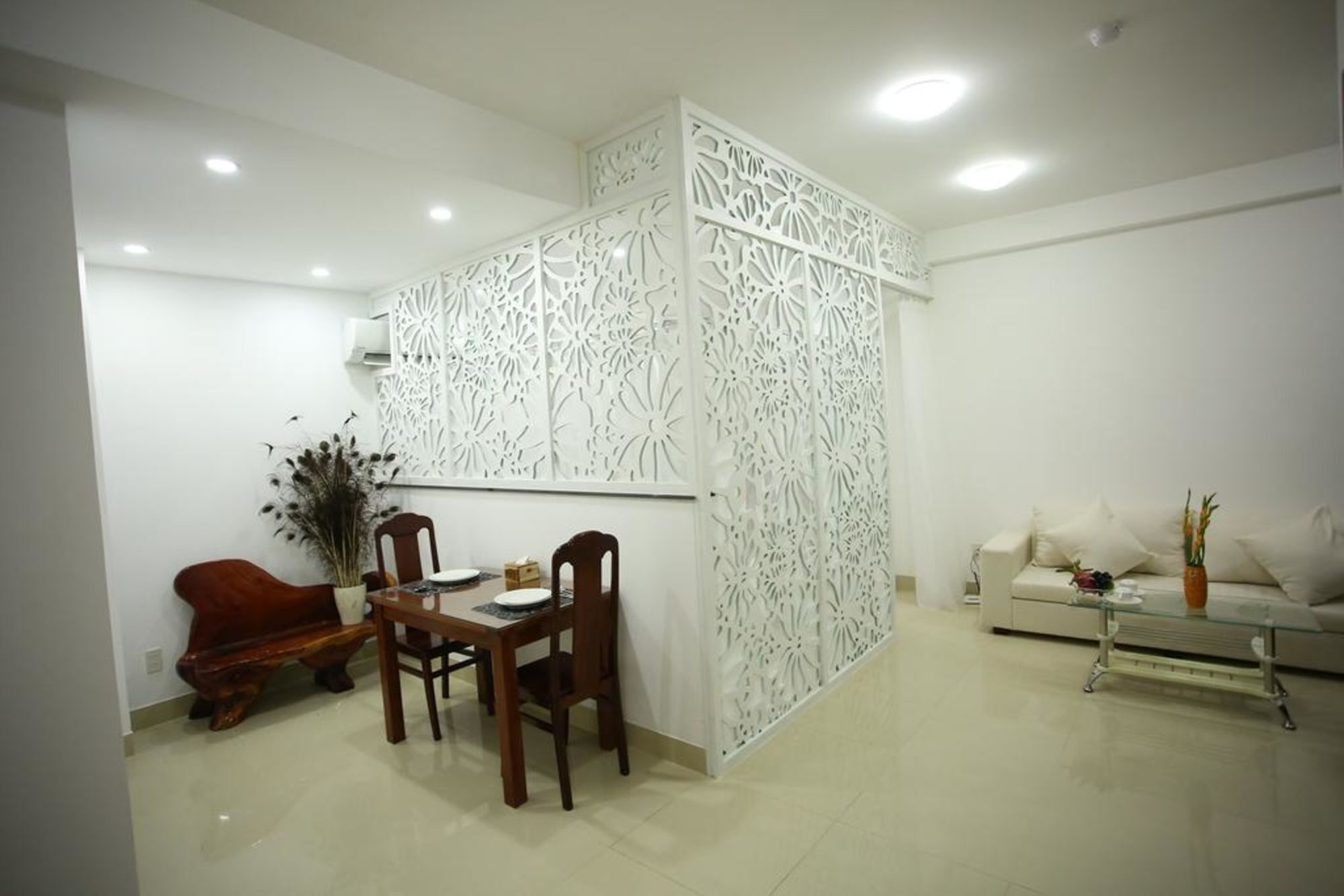 Diamond Luxury Ben Thanh * TP. Hồ Chí Minh