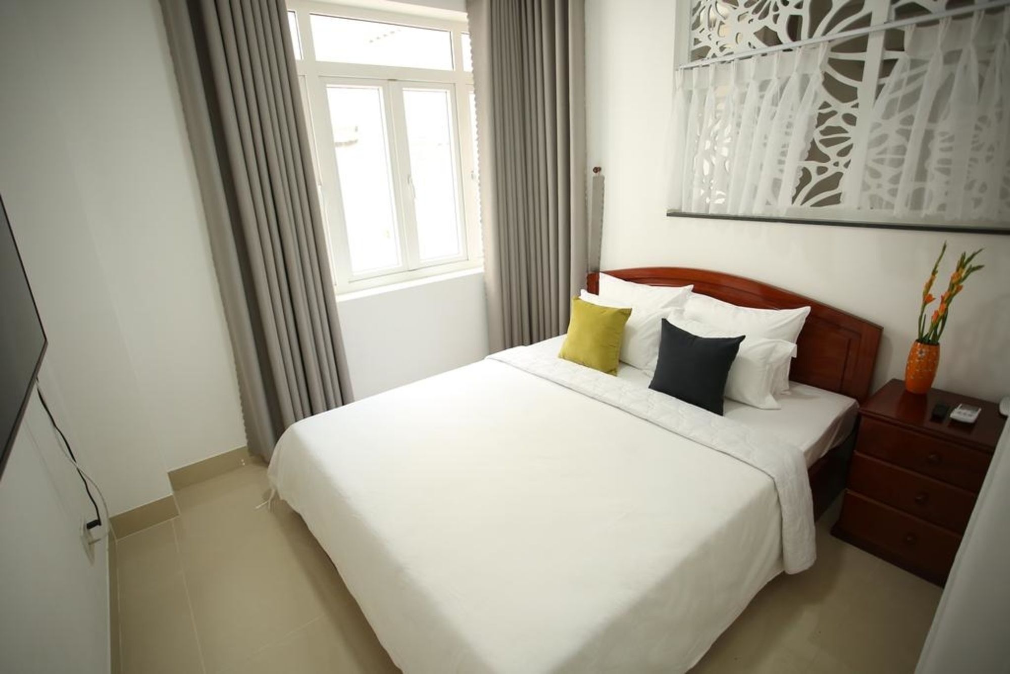 Diamond Luxury Ben Thanh * TP. Hồ Chí Minh